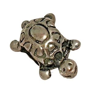 Silvertone Turtle Charm Bead For Charm Bracelet Necklace Jewelry